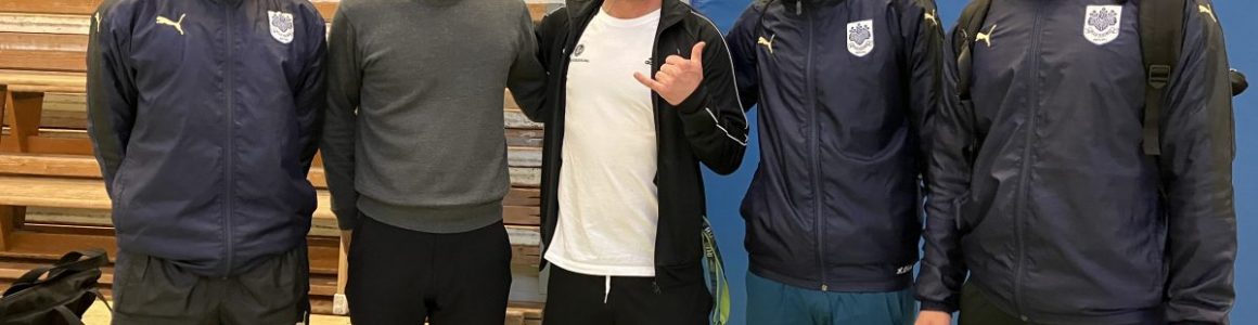 小井土准教授が蹴球部学生とともにボーフム大学スポーツサイエンス学科を訪問
